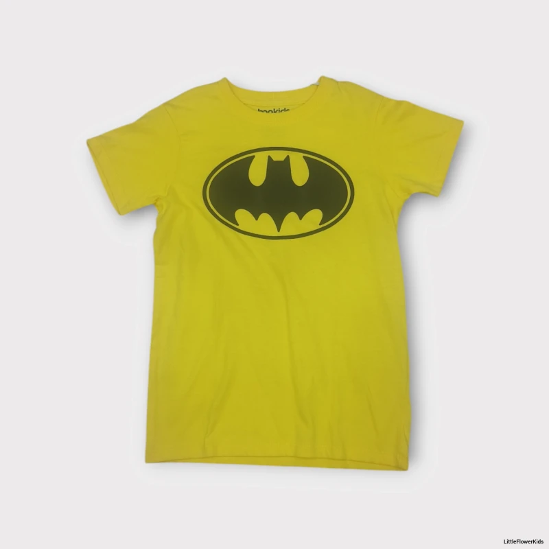 Yellow Batman theme T-shirt