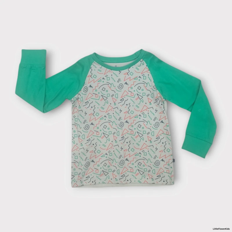 Green and White shapes printed T-shirt